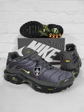 Load image into Gallery viewer, Shoes