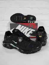 Load image into Gallery viewer, Shoes