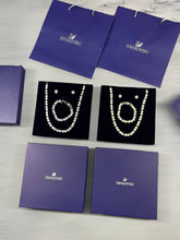 Load image into Gallery viewer, Necklace