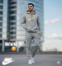 Load image into Gallery viewer, Tracksuit men