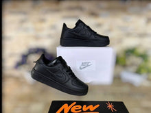 Load image into Gallery viewer, Shoes men