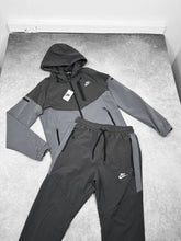 Load image into Gallery viewer, Tracksuit men