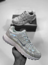 Load image into Gallery viewer, Shoes