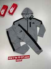 Load image into Gallery viewer, Tracksuit boy