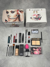 Load image into Gallery viewer, Makeup