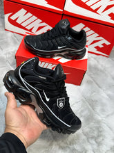 Load image into Gallery viewer, Shoes men