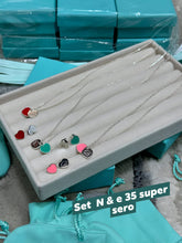 Load image into Gallery viewer, Necklace