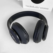 Load image into Gallery viewer, Headphone