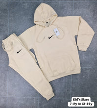 Load image into Gallery viewer, Tracksuit