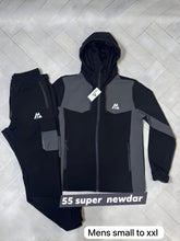 Load image into Gallery viewer, Tracksuit men