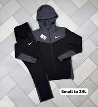 Load image into Gallery viewer, Tracksuit