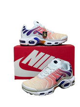 Load image into Gallery viewer, Shoes  women