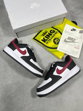 Load image into Gallery viewer, Shoes