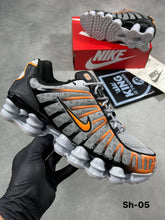 Load image into Gallery viewer, Shoes