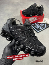 Load image into Gallery viewer, Shoes