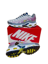 Load image into Gallery viewer, Shoes  women