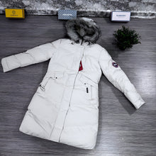 Load image into Gallery viewer, Jacket women