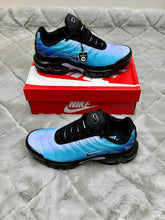 Load image into Gallery viewer, Shoes men