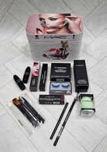 Load image into Gallery viewer, Makeup