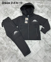 Load image into Gallery viewer, Tracksuit