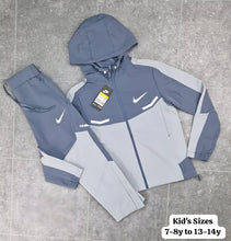 Load image into Gallery viewer, Tracksuit boy