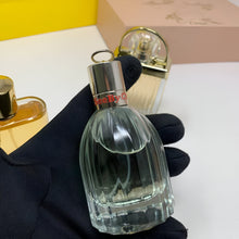 Load image into Gallery viewer, Perfume