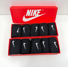 Load image into Gallery viewer, Socks