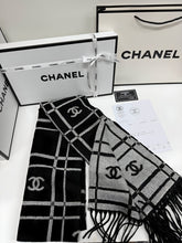 Load image into Gallery viewer, Scarf