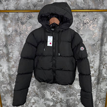 Load image into Gallery viewer, Jacket