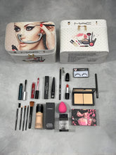 Load image into Gallery viewer, Makeup