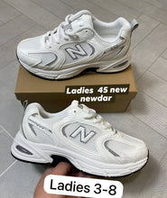 Load image into Gallery viewer, Shoes