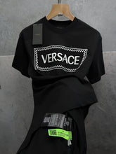 Load image into Gallery viewer, Tshirt