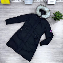 Load image into Gallery viewer, Jacket women