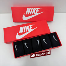 Load image into Gallery viewer, Socks