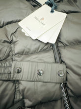 Load image into Gallery viewer, Jacket women