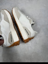 Load image into Gallery viewer, Shoes