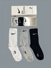 Load image into Gallery viewer, Socks