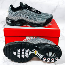Load image into Gallery viewer, Shoes men