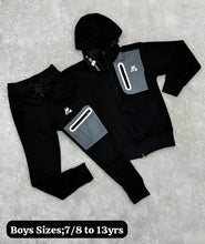 Load image into Gallery viewer, Tracksuit boy