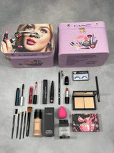 Load image into Gallery viewer, Makeup