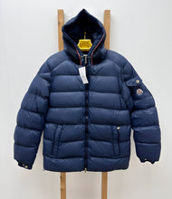 Load image into Gallery viewer, Jacket