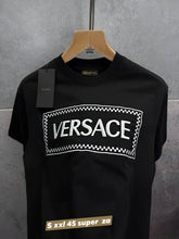 Load image into Gallery viewer, Tshirt
