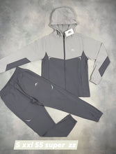 Load image into Gallery viewer, Tracksuit men