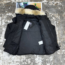 Load image into Gallery viewer, Jacket
