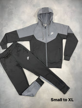 Load image into Gallery viewer, Tracksuit men
