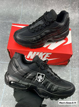 Load image into Gallery viewer, Shoes