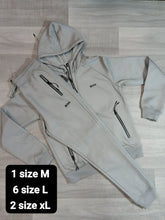Load image into Gallery viewer, Tracksuit men