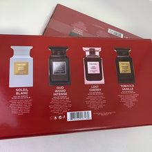 Load image into Gallery viewer, Perfume