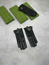 Load image into Gallery viewer, Glove