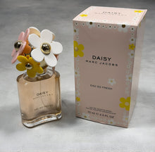 Load image into Gallery viewer, Perfume